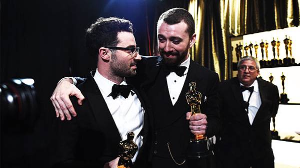 sam-smith-oscars-2016-backstage