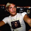 Behind-the-Scenes-Matthew-McConaughey-dazed-and-confused-38027084-540-405