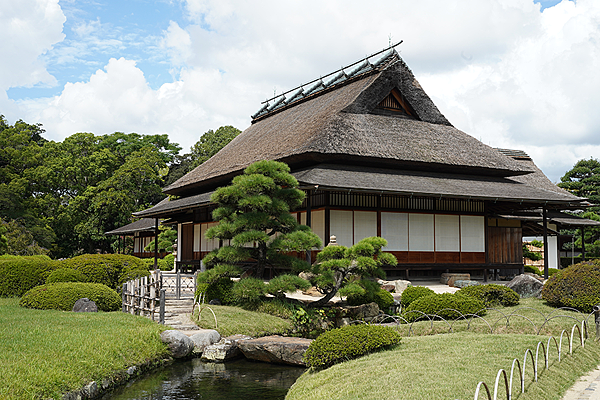 日本岡山｜探訪岡山城與日本三大名園 後樂園。一次滿足岡山市區