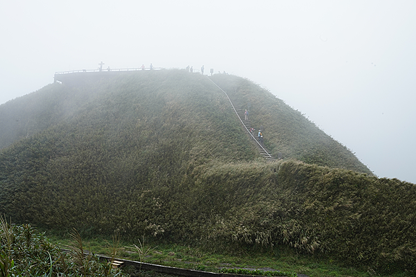 【宜蘭健行】礁溪 抹茶山。聖母登山步道，攻頂咬一口抹茶冰淇淋