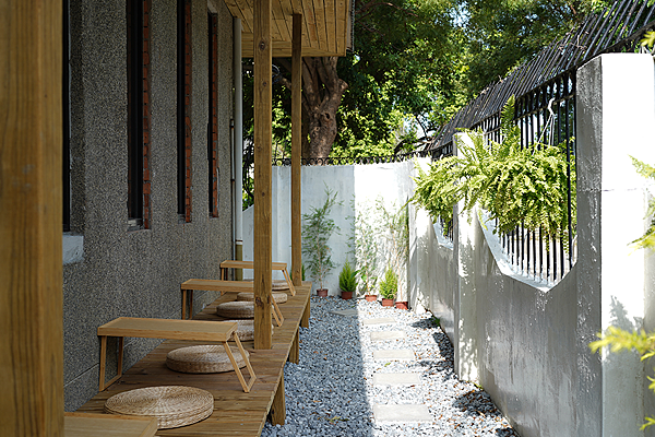【台中食記】桴汌咖啡。黎明新村日式風咖啡店，戶外庭院別具氛圍
