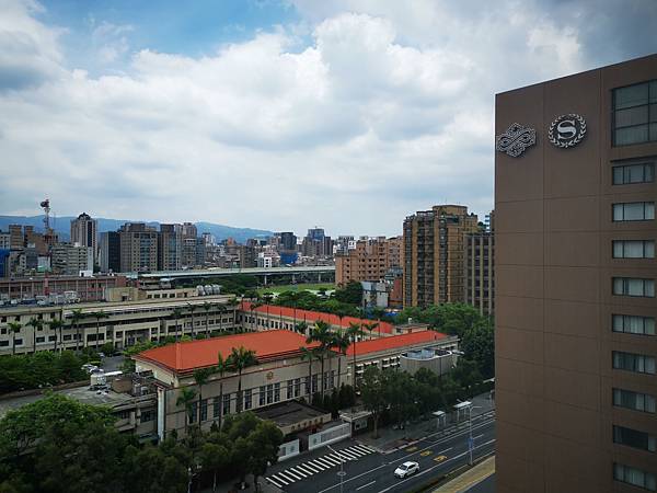 台北喜來登大飯店首席大床房窗外風景