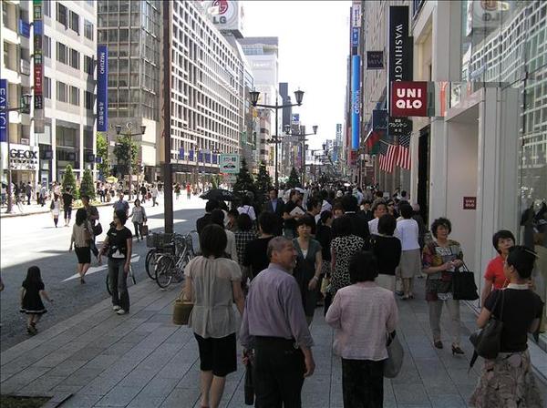 銀座街頭