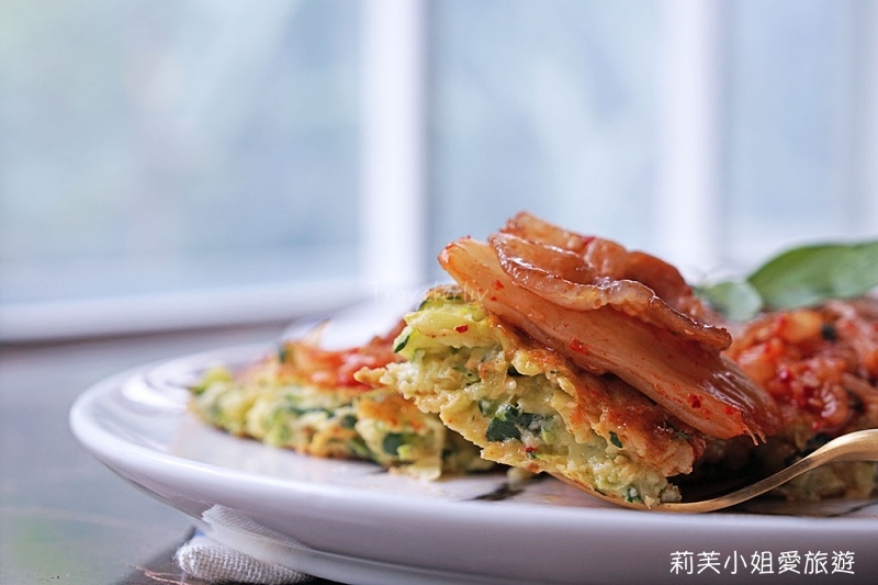 [食譜] 韓式泡菜燒肉櫛瓜煎餅．夏季清爽料理