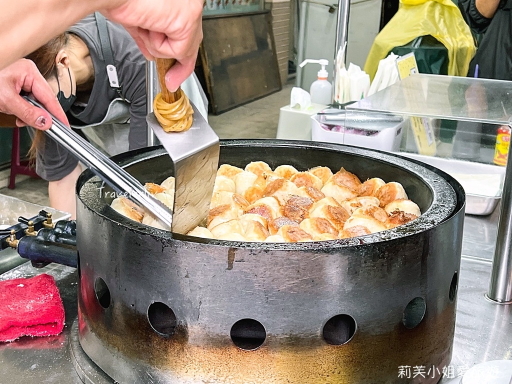 [食記] 台北 ㄚ川水煎包 (原石牌無名水煎包)