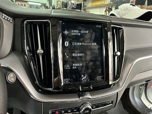 XC60 2017 冷氣外框更換