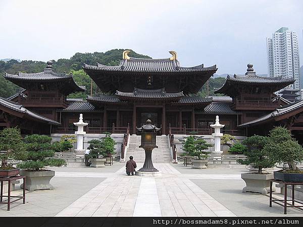 800px-Chi_Lin_Nunnery_9,_Mar_06.jpg