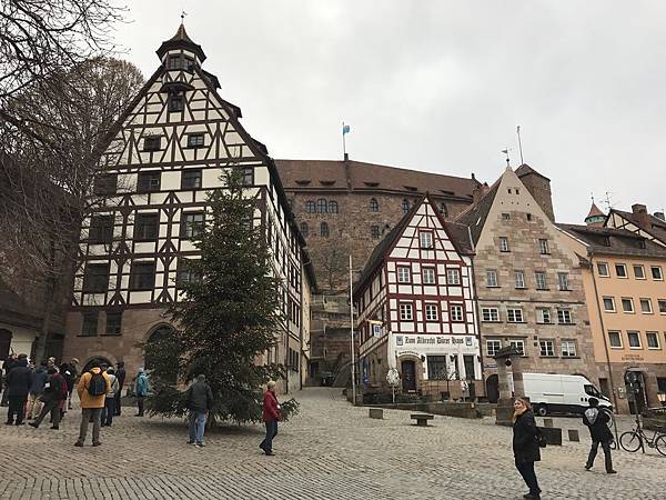 2016-11-25 10.52.11.jpg 2016-11-25 10.52.11.jpg