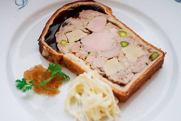 Drouant-Pate en croute au foie gras 1 Drouant-Pate en croute au foie gras 1