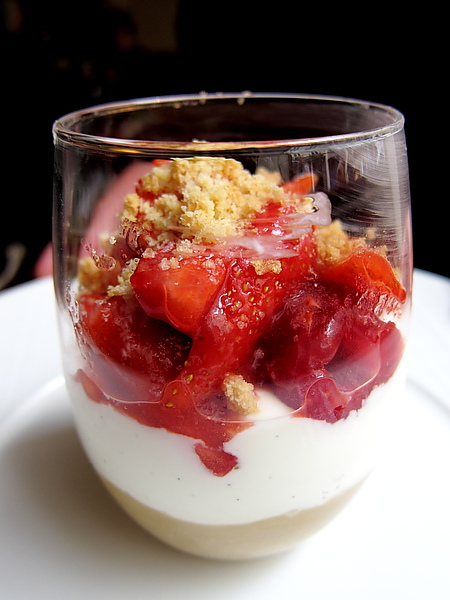 rhubarbe-fraise.JPG rhubarbe-fraise.JPG