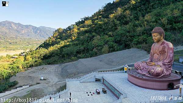 高雄 六龜 天下第一手 六龜大佛 彩虹山大佛 1817box部落格 痞客邦