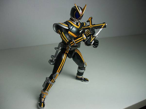 SHF 仮面ライダーカイザ (13).JPG