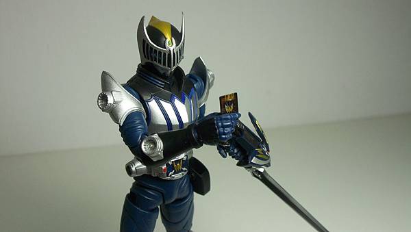 SHF 仮面ライダーナイト (41)