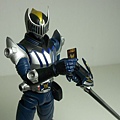 SHF 仮面ライダーナイト (41)