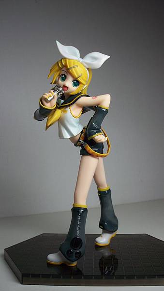 PVC 鏡音リン (23).JPG