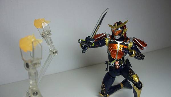 SHF 仮面ライダー鎧武＆バロン (21).JPG