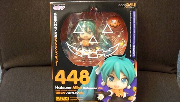 ねんどろいど Halloween Miku (1).JPG