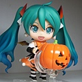 ねんどろいど Halloween Miku (19).JPG