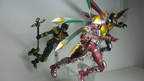 SHF 仮面ライダーレンゲル (45).JPG