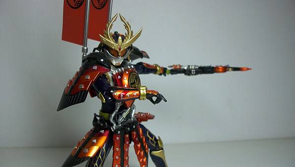 SHF 仮面ライダー鎧武 カチドキアームズ (42).JPG