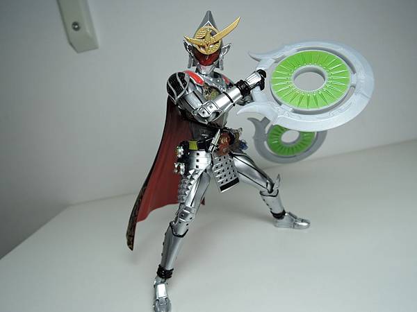 SHF 仮面ライダー鎧武 極アームズ (27).JPG