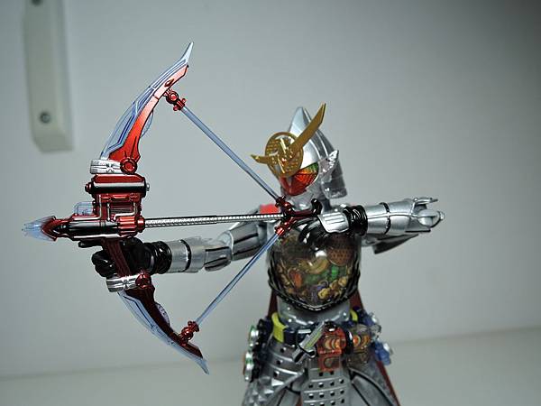 SHF 仮面ライダー鎧武 極アームズ (41).JPG