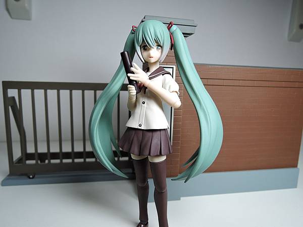 figma 初音ミク セーラー服ver (1).JPG