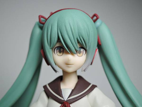 figma 初音ミク セーラー服ver (4).JPG