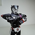 SHF 仮面ライダードライブ タイプスピード (10).JPG