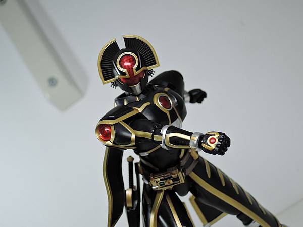 SHF 仮面ライダーオーガ＆仮面ライダーファイズ ブラスター (17).JPG