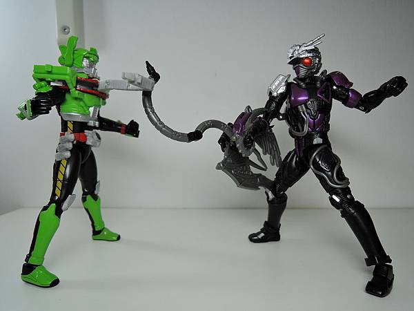 TKシリーズ 魔進チェイサー＆仮面ライダーチェイサー (23).JPG