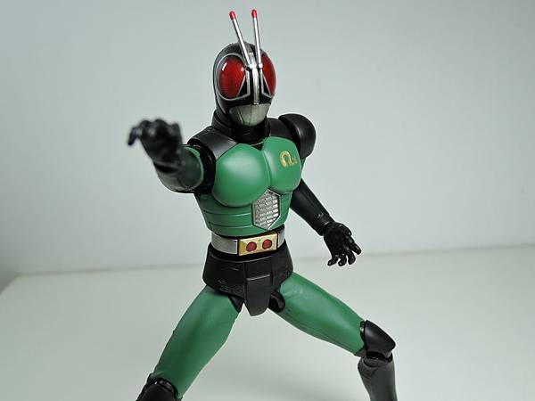 SHF 仮面ライダーBLACK RX (15).JPG