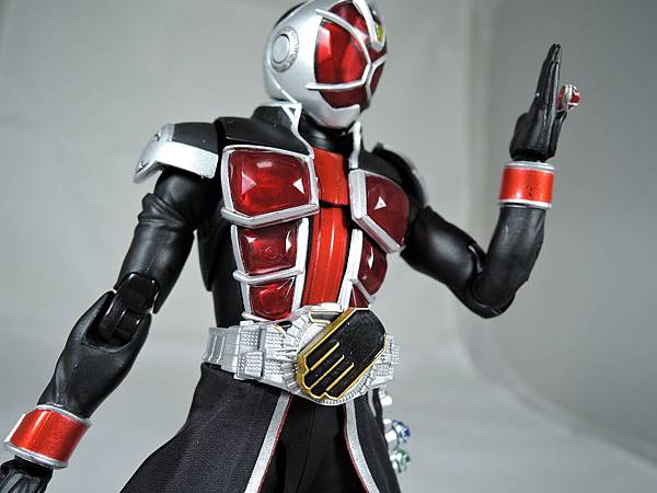 SHF 仮面ライダーウィザード フレームスタイル (13).JPG