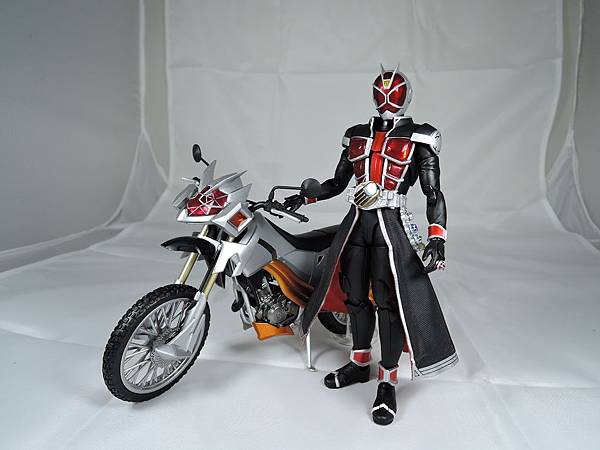 SHF 仮面ライダーウィザード フレームスタイル (68).JPG