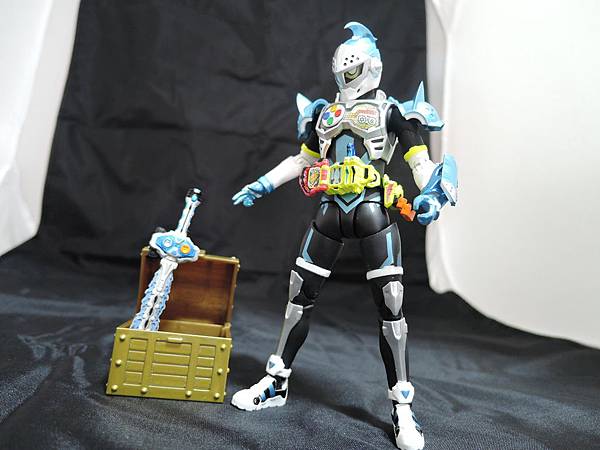 SHF 仮面ライダーブレイブ (24).JPG