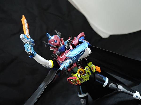 SHF 仮面ライダーブレイブ (69).JPG