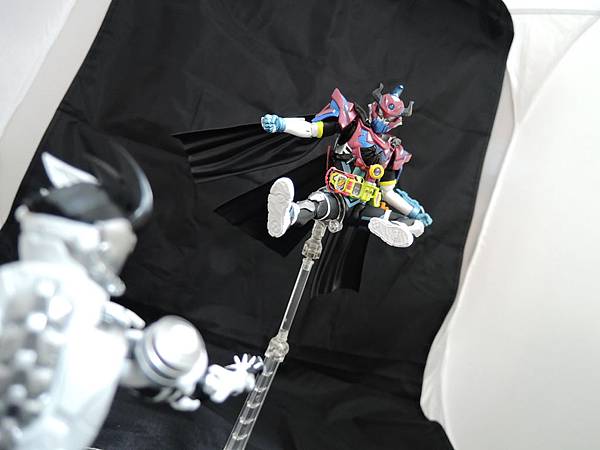 SHF 仮面ライダーブレイブ (84).JPG