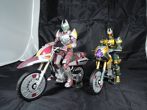 SHF シャドーチェイサー＆グリンクローバー (42).JPG