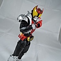 SHF 仮面ライダーキバ (40).JPG