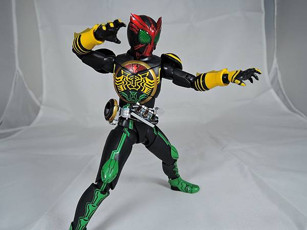 SHF 仮面ライダーオーズ タトバコンボ (26).JPG