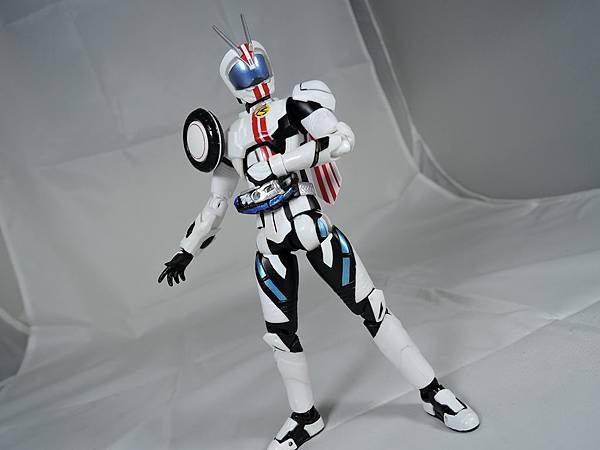 SHF 仮面ライダーマッハ (49).JPG