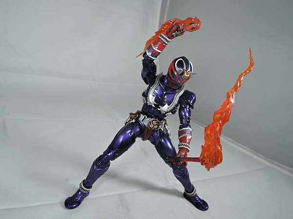 居然是系列的第一篇 Shf 假面騎士響鬼介紹 文森魚的避難所 痞客邦
