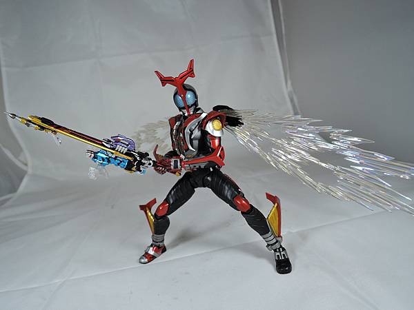 SHF 仮面ライダーハイパーカブト (55).JPG