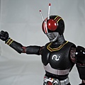 SHF 仮面ライダーブラック (13).JPG