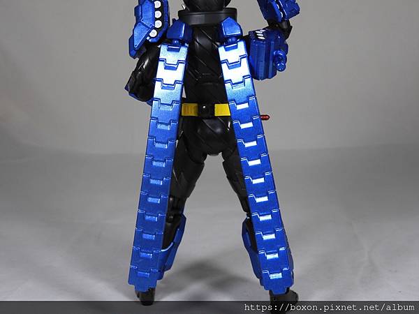 SHF 仮面ライダービルド ラビットラビット＆タンクタンク (74).JPG