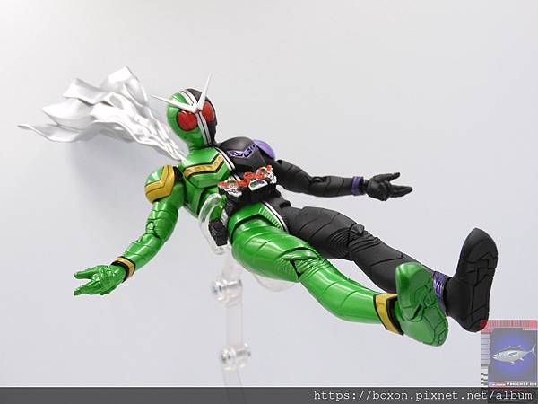 PhotoCap_SHF 仮面ライダーW サイクロンジョーカー (40).jpg