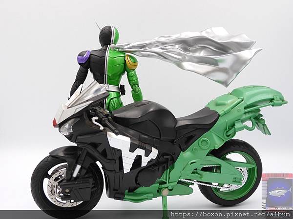 PhotoCap_SHF 仮面ライダーW サイクロンジョーカー (44).jpg