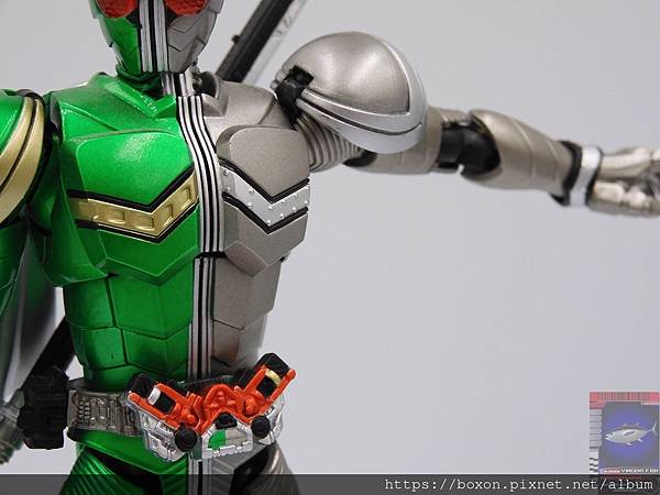 PhotoCap_SHF 仮面ライダーW サイクロンジョーカー (59).jpg