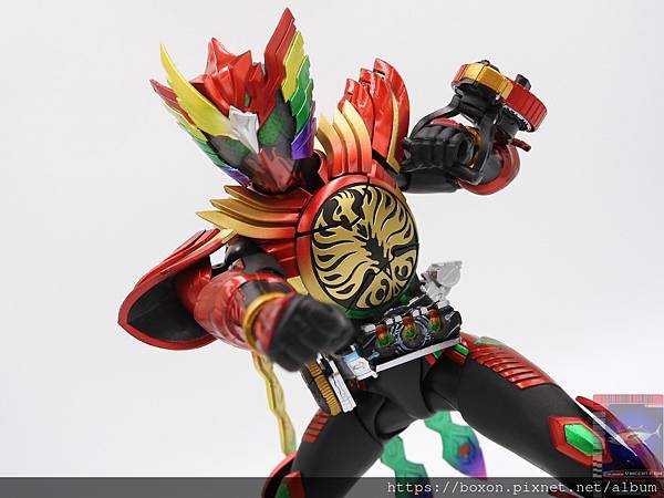 PhotoCap_SHF 仮面ライダーオーズ タジャドルコンボエタニティ (17).jpg