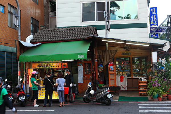 石頭鄉店外觀